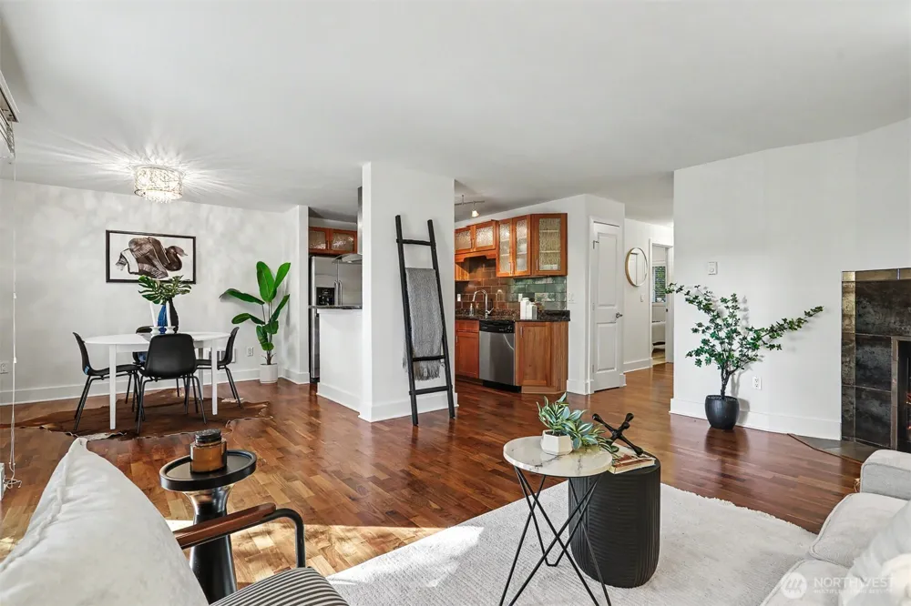 11052 NE 33rd Place #A4 Bellevue, WA 98004
