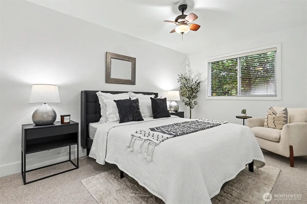 11052 NE 33rd Place #A4 Bellevue, WA 98004