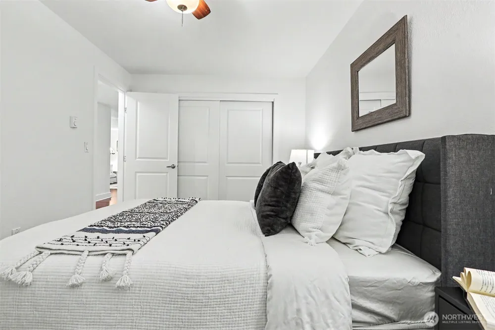 11052 NE 33rd Place #A4 Bellevue, WA 98004