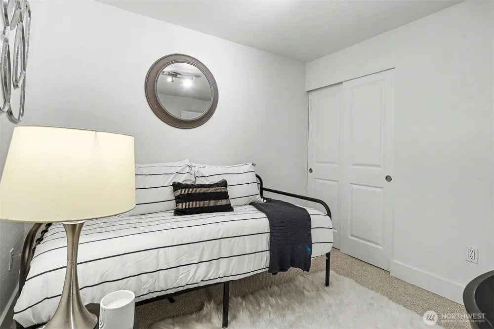 11052 NE 33rd Place #A4 Bellevue, WA 98004