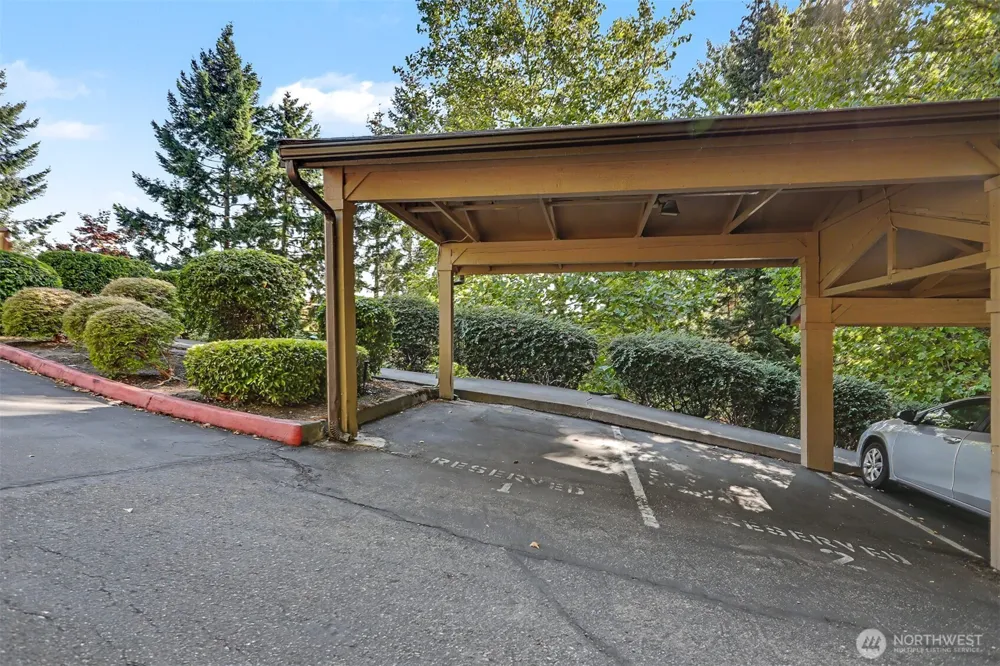 11052 NE 33rd Place #A4 Bellevue, WA 98004