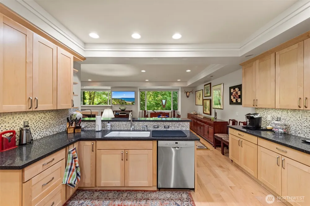 1805 134th Avenue SE #10 Bellevue, WA 98005