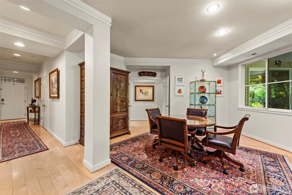 1805 134th Avenue SE #10 Bellevue, WA 98005