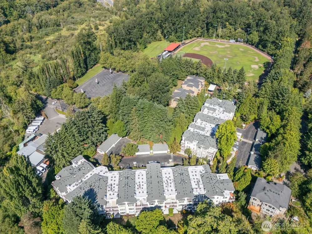 1805 134th Avenue SE #10 Bellevue, WA 98005