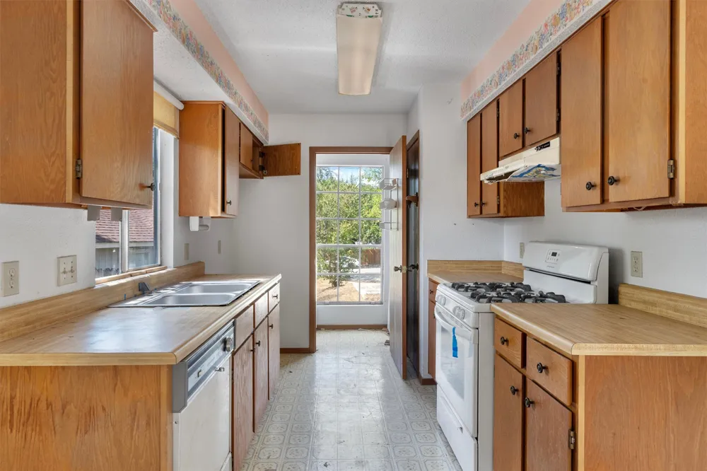 3205 Burley Cove Austin, TX 78745