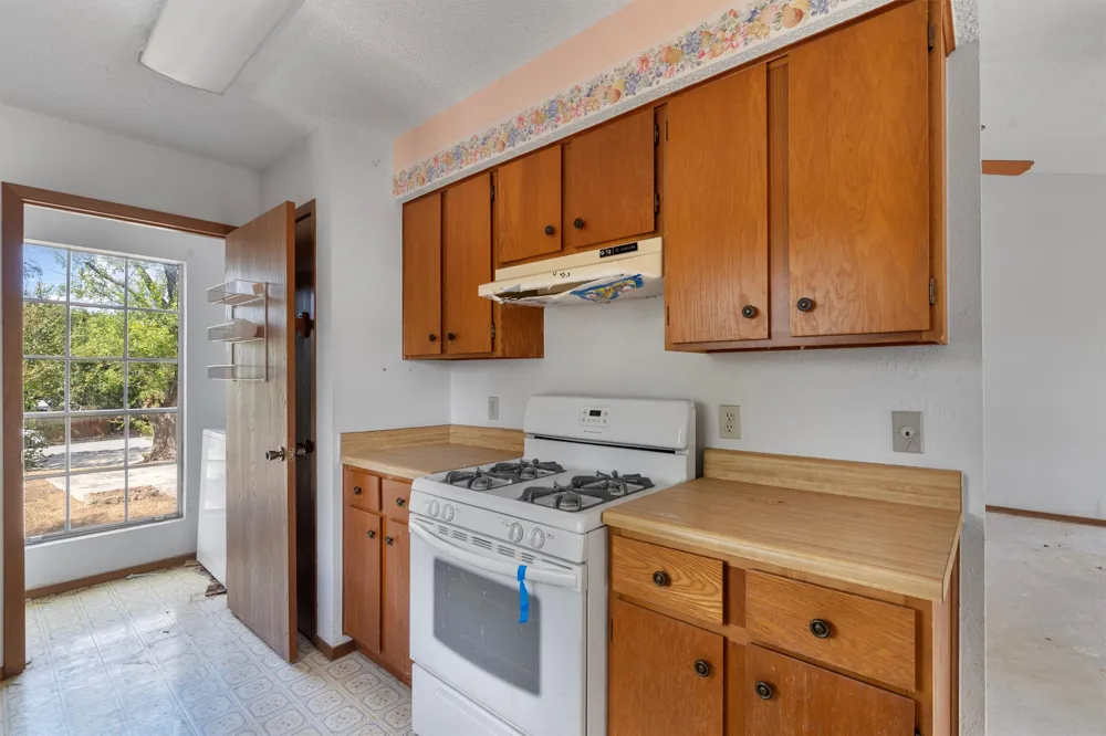 3205 Burley Cove Austin, TX 78745
