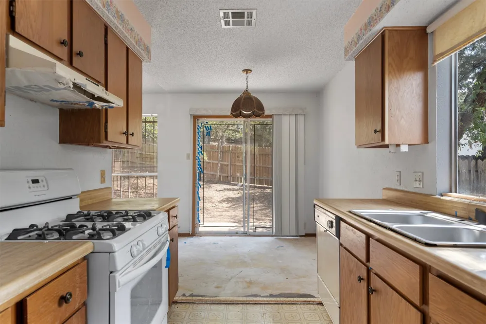 3205 Burley Cove Austin, TX 78745