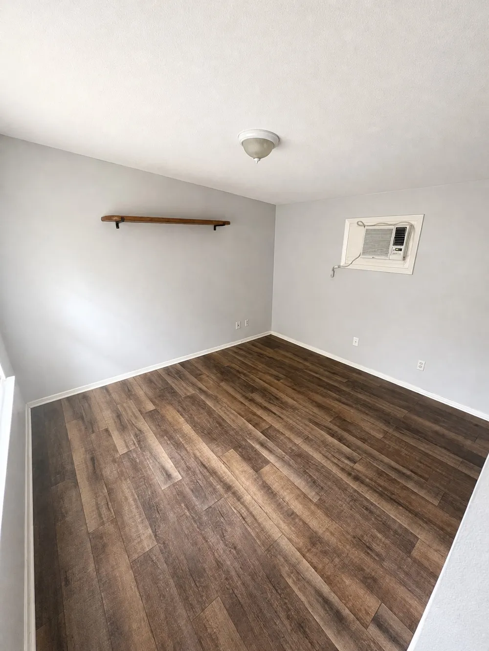 5400 Harmon Avenue #B Austin, TX 78751