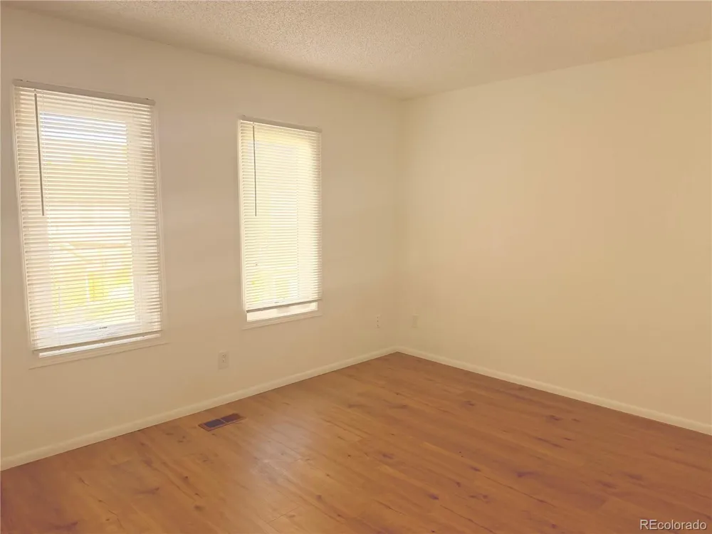 6475 S Dayton Street #102 Englewood, CO 80111