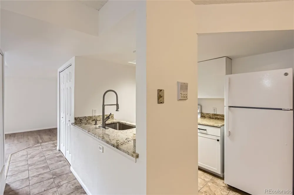 6475 S Dayton Street #102 Englewood, CO 80111