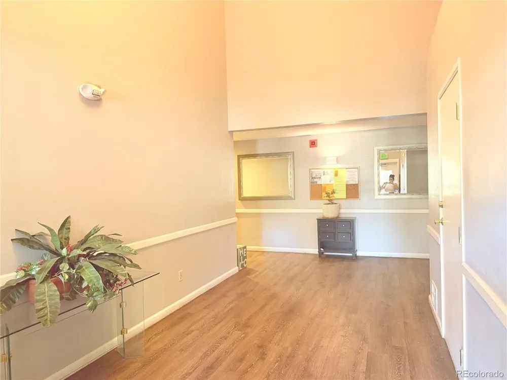 6475 S Dayton Street #102 Englewood, CO 80111