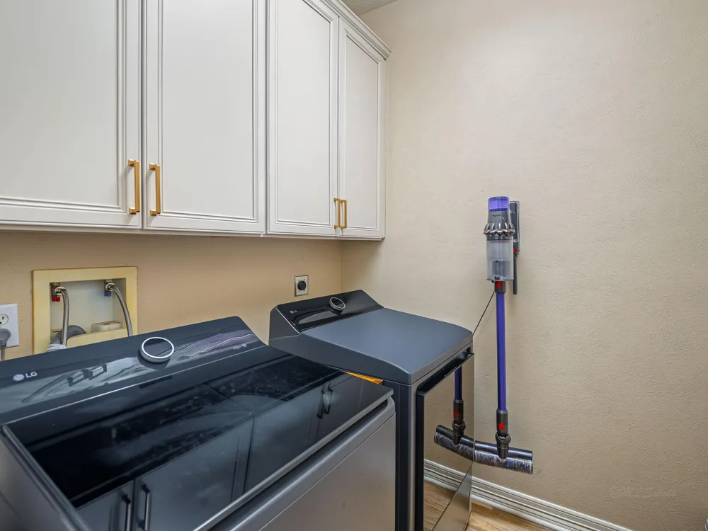 4002 Wentworth Drive Fulshear, TX 77441