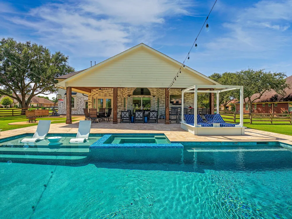 4002 Wentworth Drive Fulshear, TX 77441