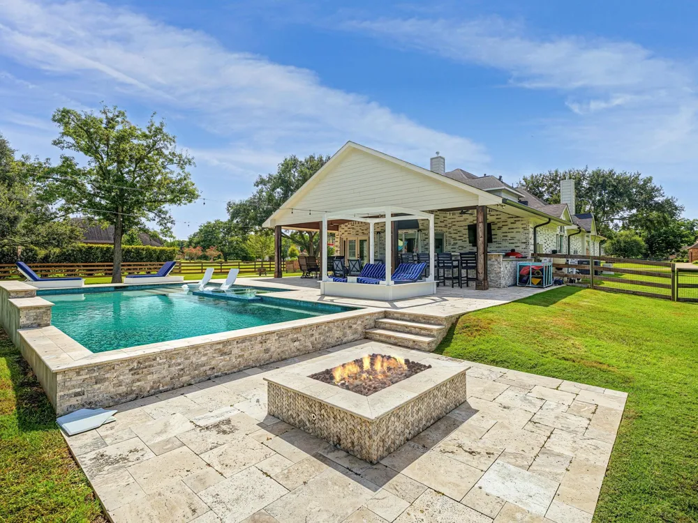 4002 Wentworth Drive Fulshear, TX 77441