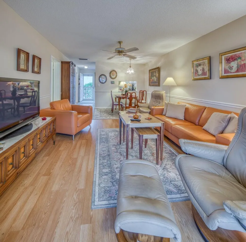 2728 GARDEN DRIVE #413 Lake Worth, FL 33461