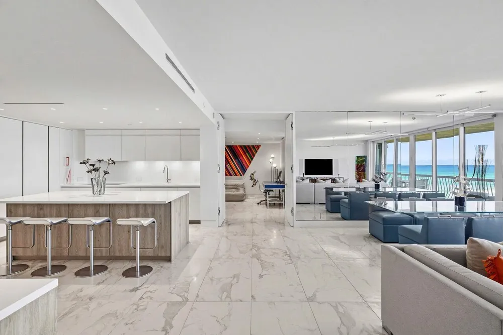 2100 S Ocean Boulevard #402 Palm Beach, FL 33480