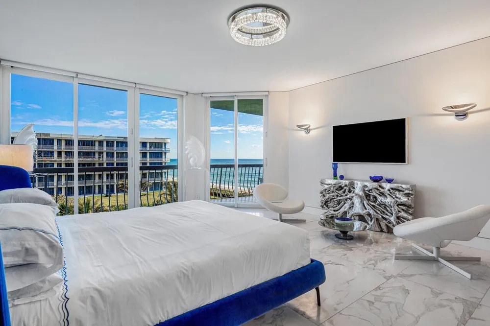 2100 S Ocean Boulevard #402 Palm Beach, FL 33480