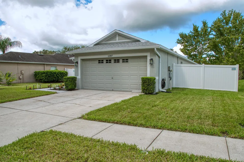 12307 CANYON BOULEVARD Spring Hill, FL 34610