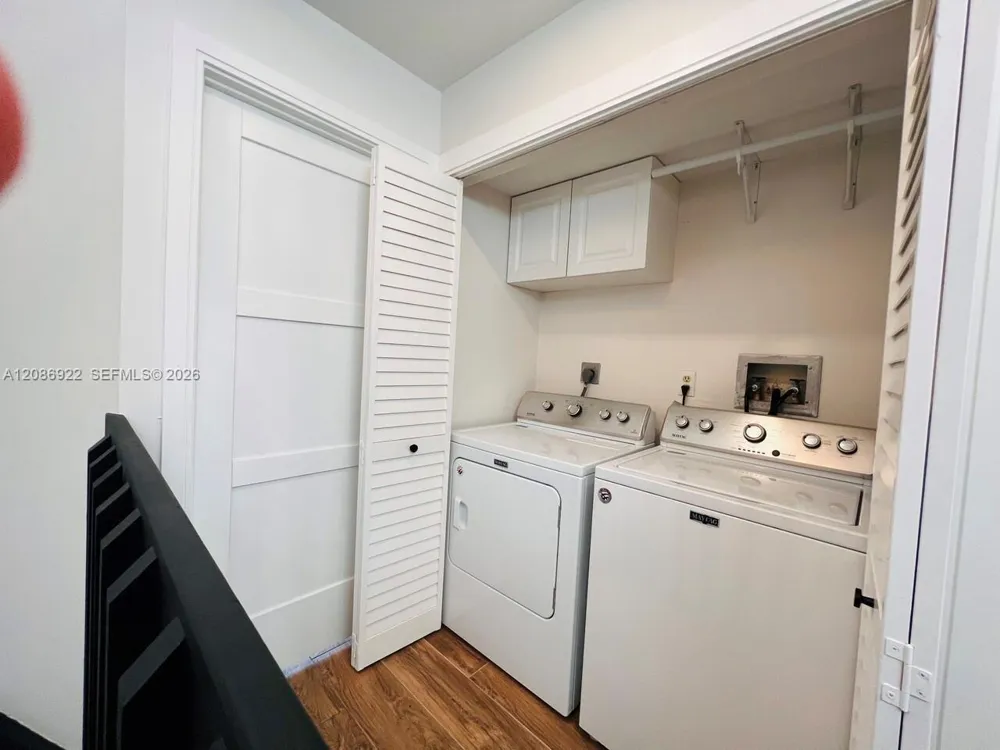 7840 SW 86th St #22 Miami, FL 33143