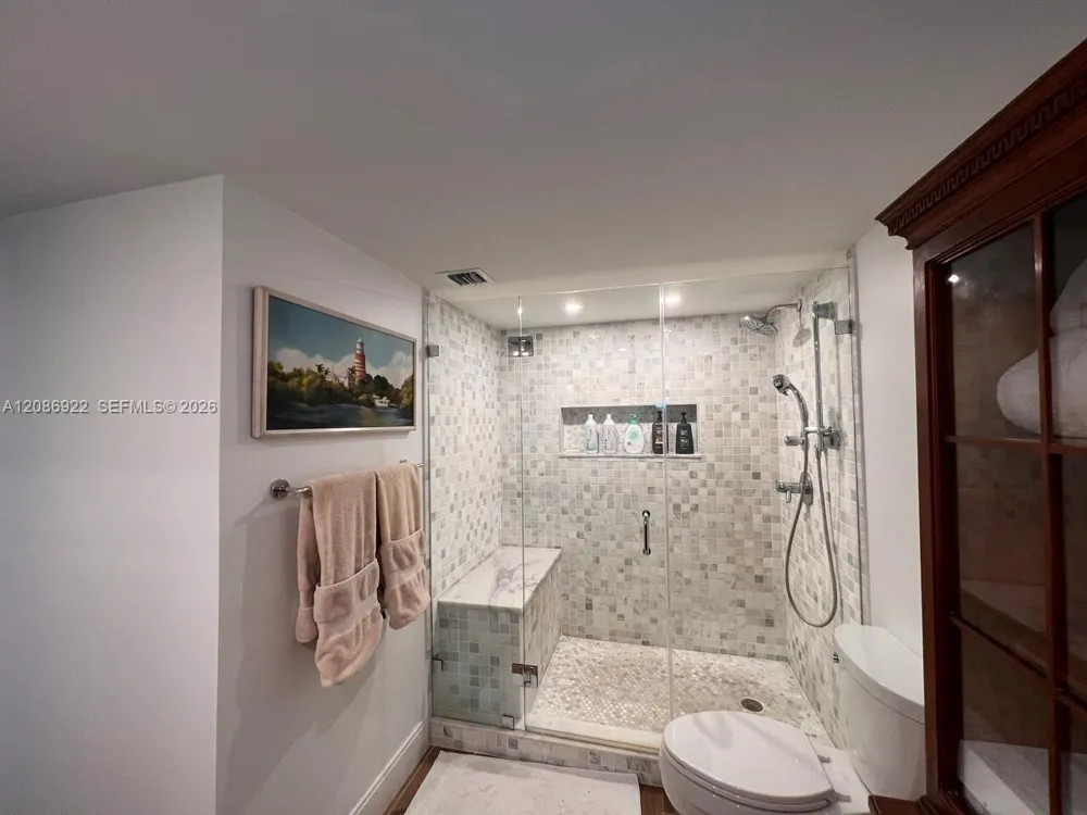 7840 SW 86th St #22 Miami, FL 33143