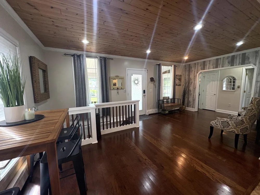 29164 Terrence Street Livonia, MI 48154