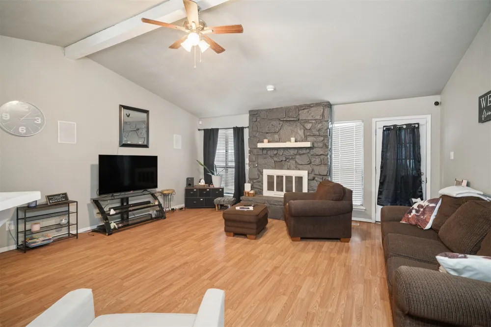 1917 Desert Palm Avenue Broken Arrow, OK 74012
