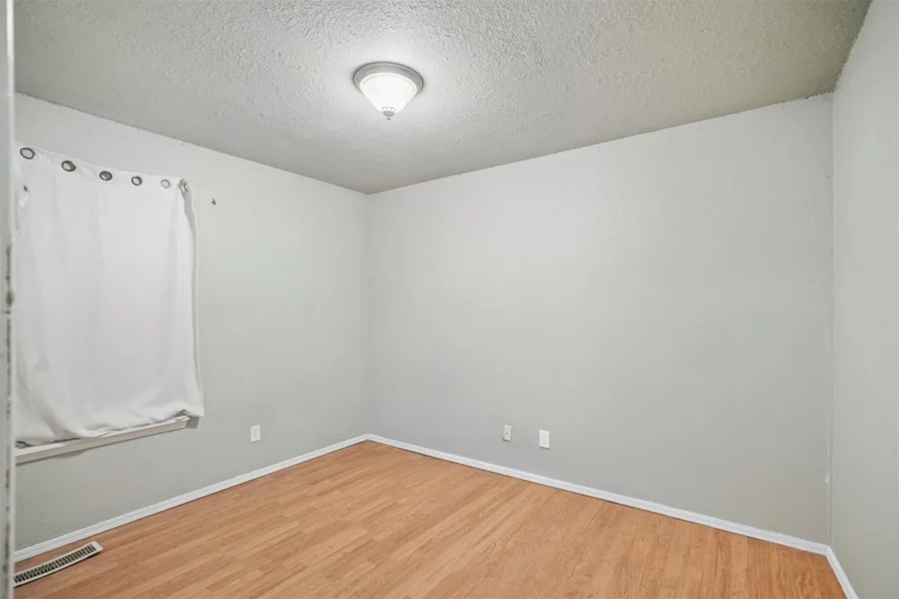 1917 Desert Palm Avenue Broken Arrow, OK 74012