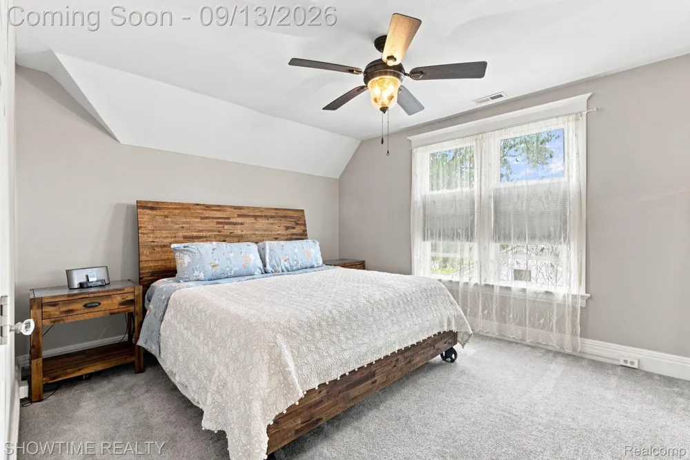 1513 Saint Clair Boulevard Algonac City, MI 48001