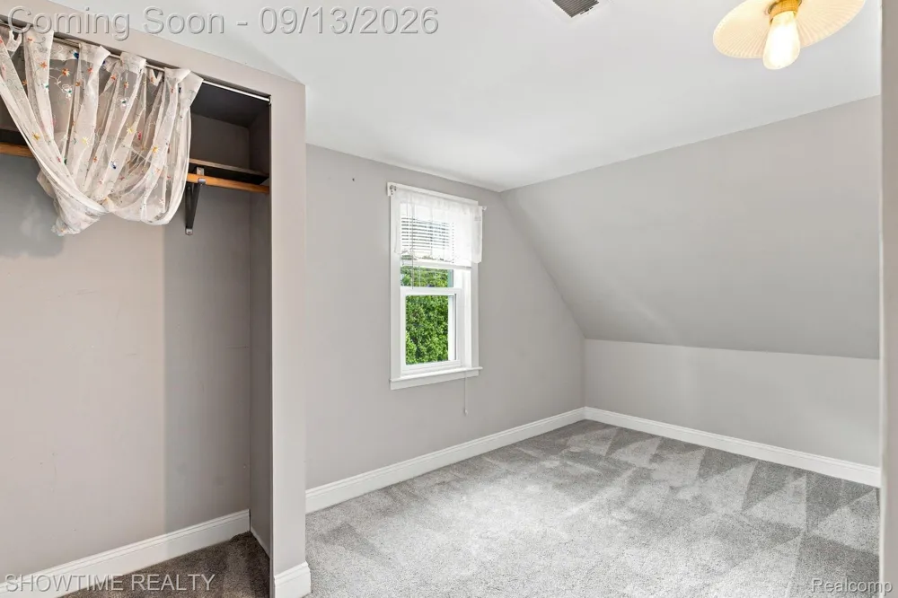 1513 Saint Clair Boulevard Algonac City, MI 48001