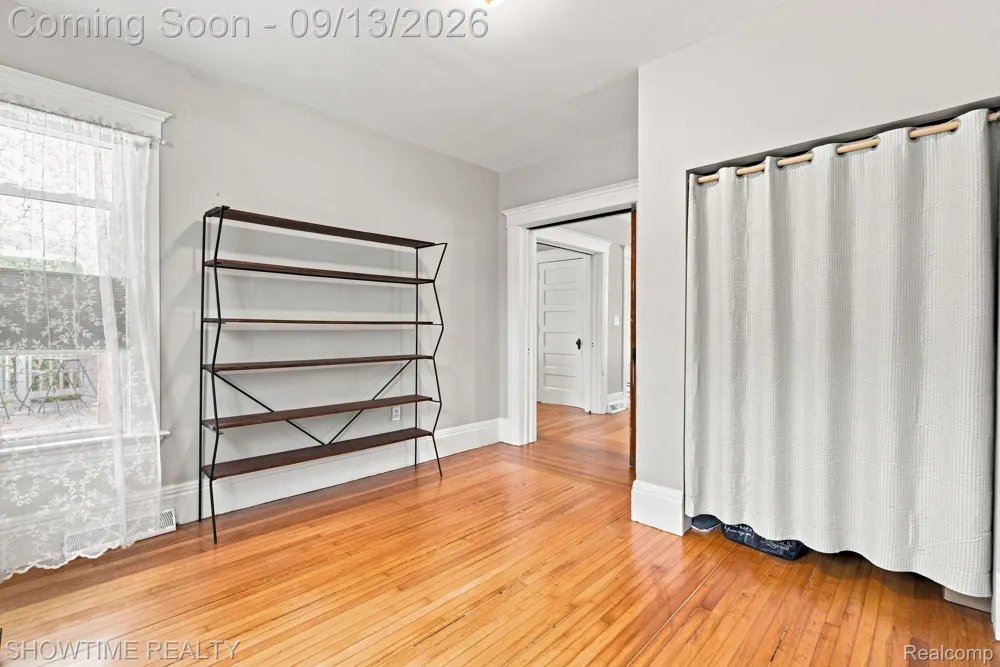 1513 Saint Clair Boulevard Algonac City, MI 48001