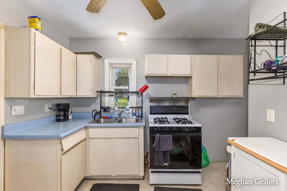 1410 Walnut Street NE Grand Rapids City, MI 49503