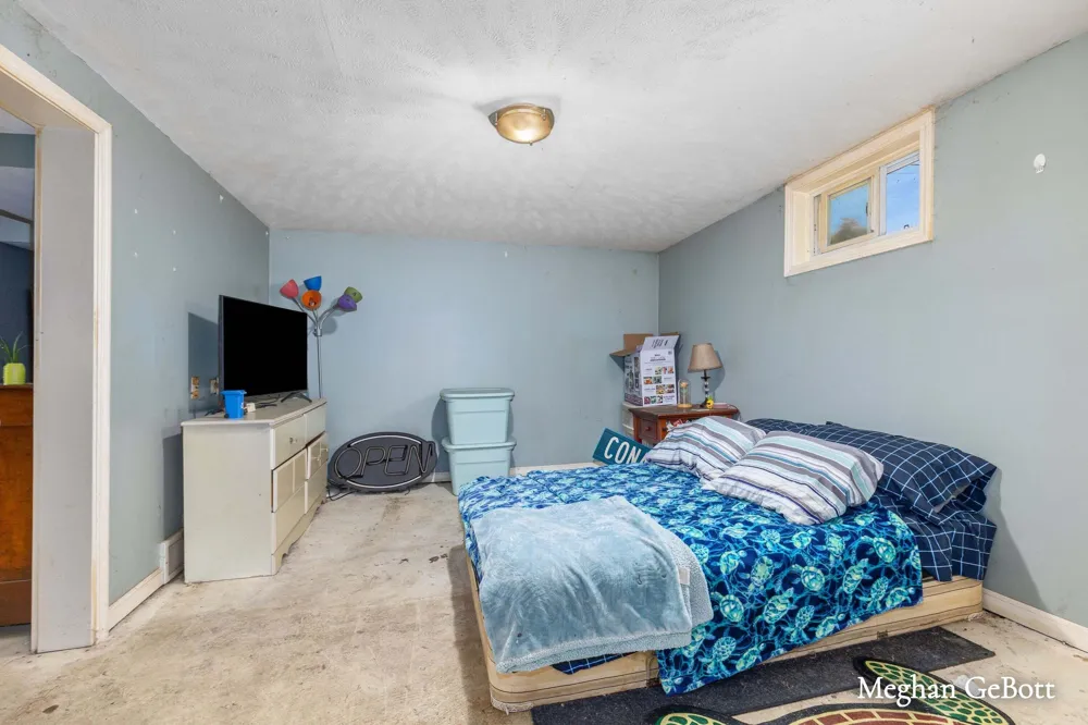1410 Walnut Street NE Grand Rapids City, MI 49503