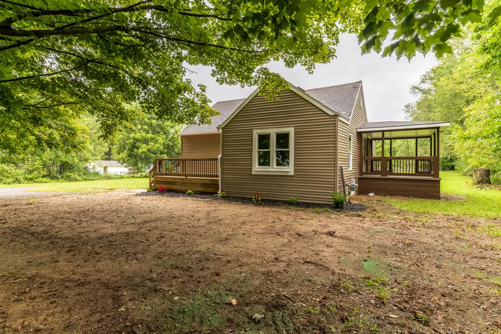 7400 Riverview Drive Cooper Charter Township, MI 49004