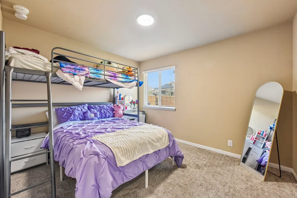 300 Hendelson Lane Hutto, TX 78634