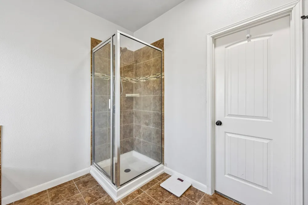 300 Hendelson Lane Hutto, TX 78634