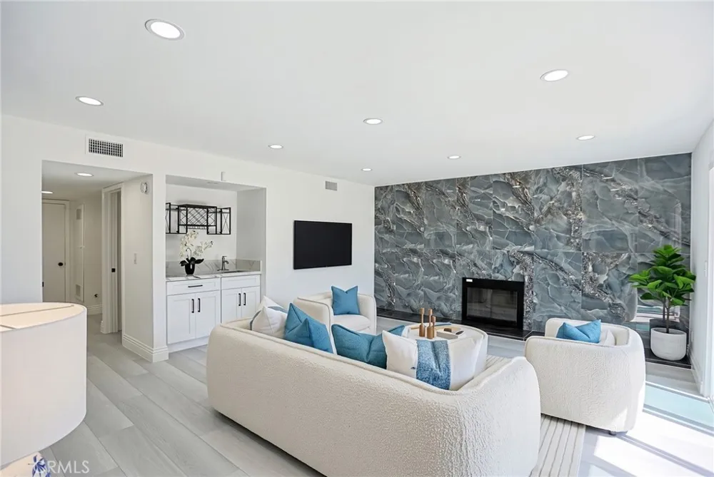 15232 Xavier Circle Westminster, CA 92683
