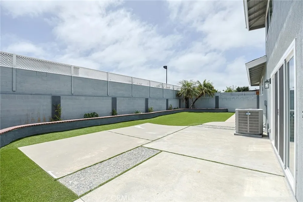 15232 Xavier Circle Westminster, CA 92683