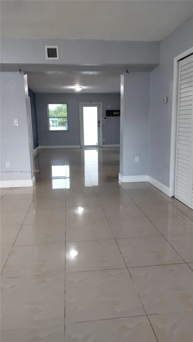 11260 SW 57th Ter Miami, FL 33173