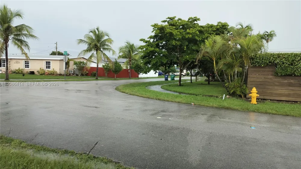 11260 SW 57th Ter Miami, FL 33173