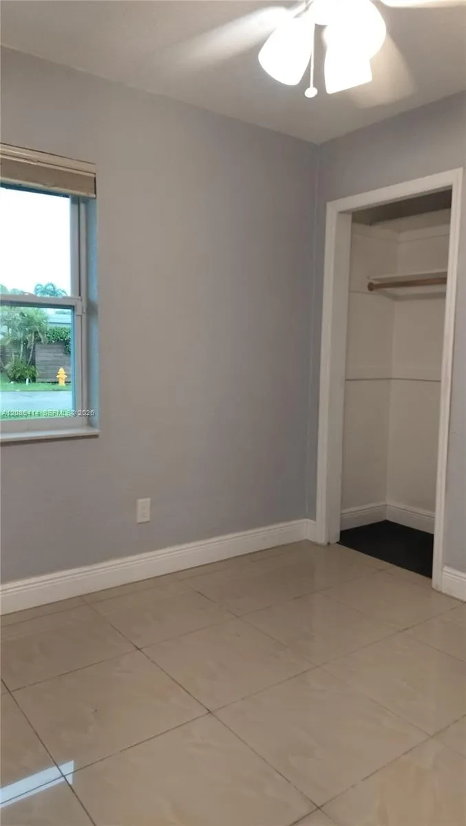 11260 SW 57th Ter Miami, FL 33173