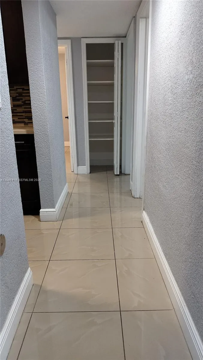11260 SW 57th Ter Miami, FL 33173