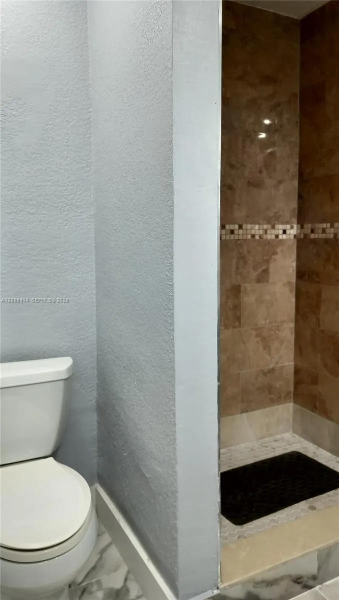 11260 SW 57th Ter Miami, FL 33173