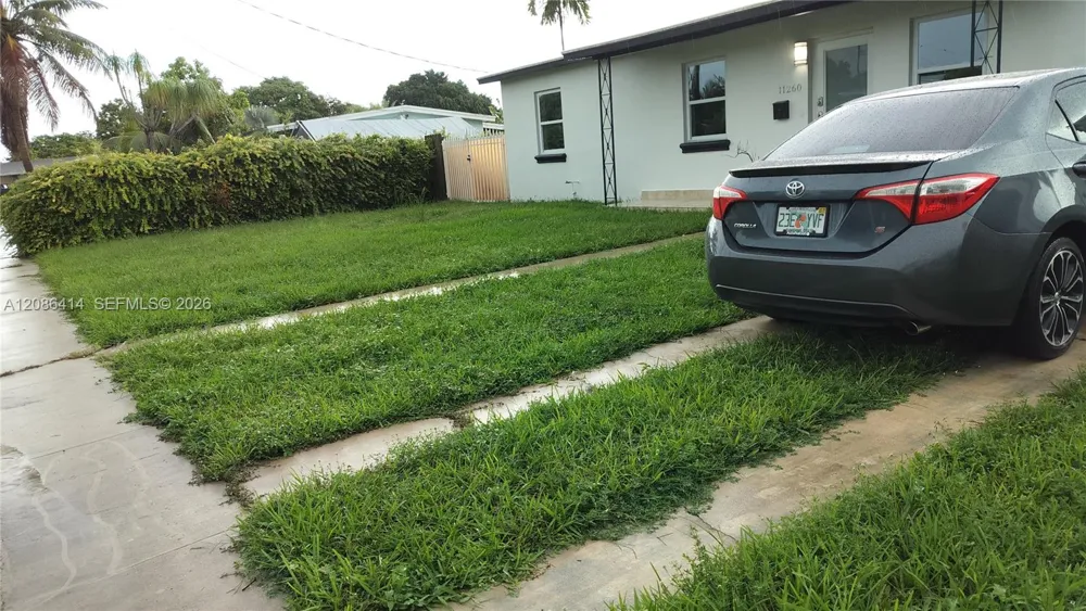 11260 SW 57th Ter Miami, FL 33173