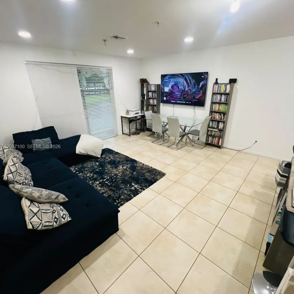 2735 SW 81st Ter #2725 Miramar, FL 33025