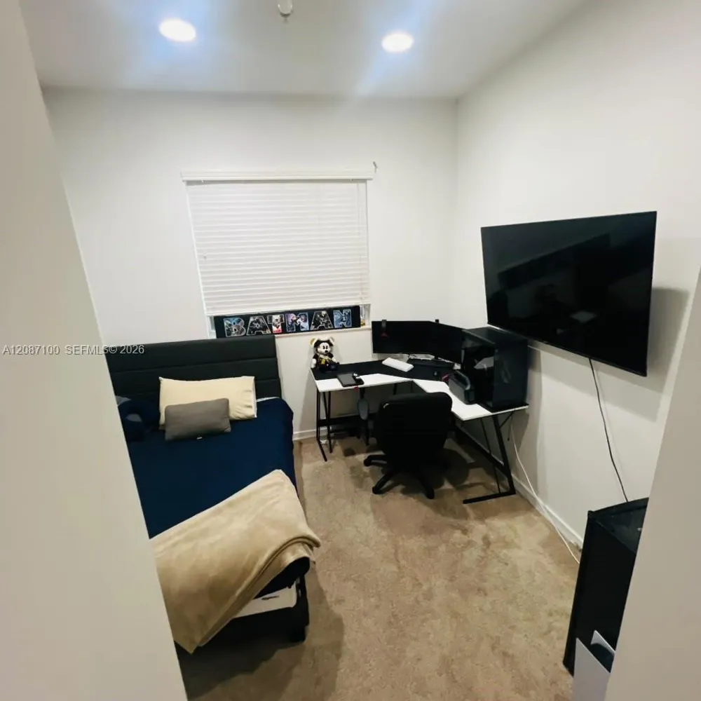 2735 SW 81st Ter #2725 Miramar, FL 33025