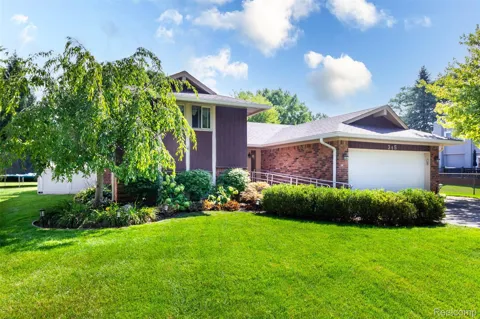 315 Meadowlake Road
