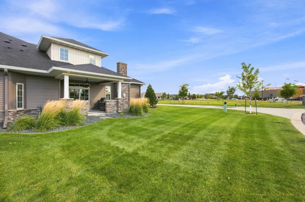 5074 Prosperity Way S Fargo, ND 58104
