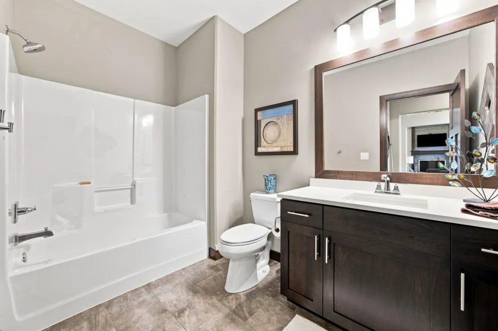5074 Prosperity Way S Fargo, ND 58104