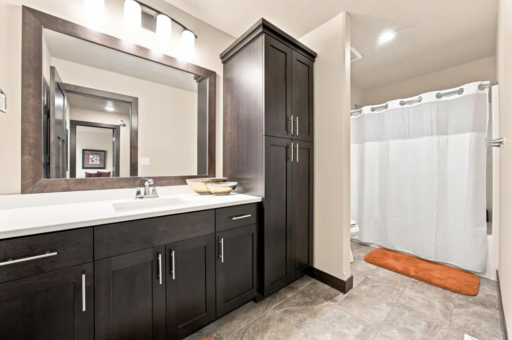 5074 Prosperity Way S Fargo, ND 58104