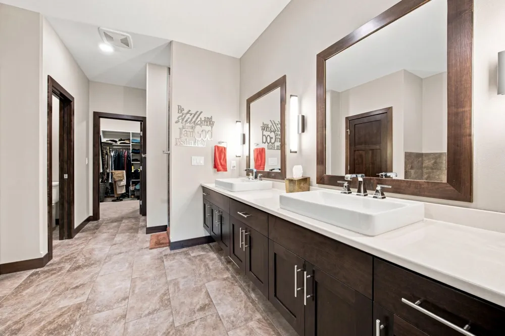 5074 Prosperity Way S Fargo, ND 58104